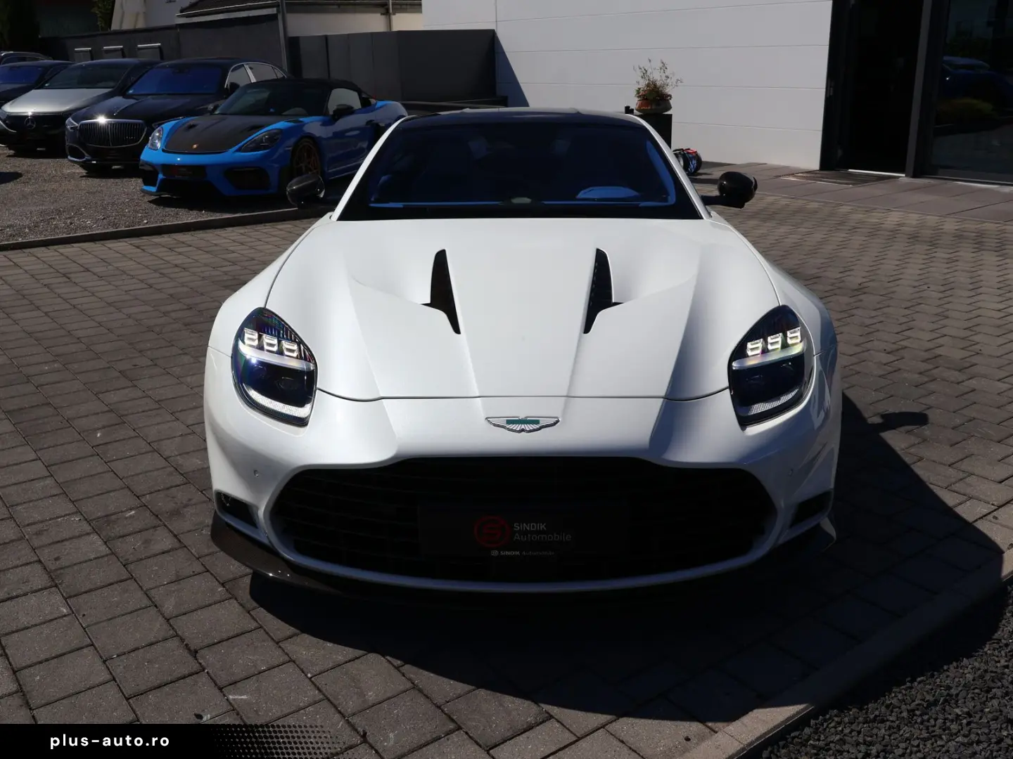 ASTON MARTIN Vanquish V12 by  Q  full CARBON-Sonderl&hellip;