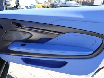 ASTON MARTIN Vanquish V12 by  Q  full CARBON-Sonderl…