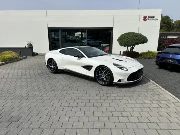 ASTON MARTIN Vanquish V12 by  Q  full CARBON-Sonderl…