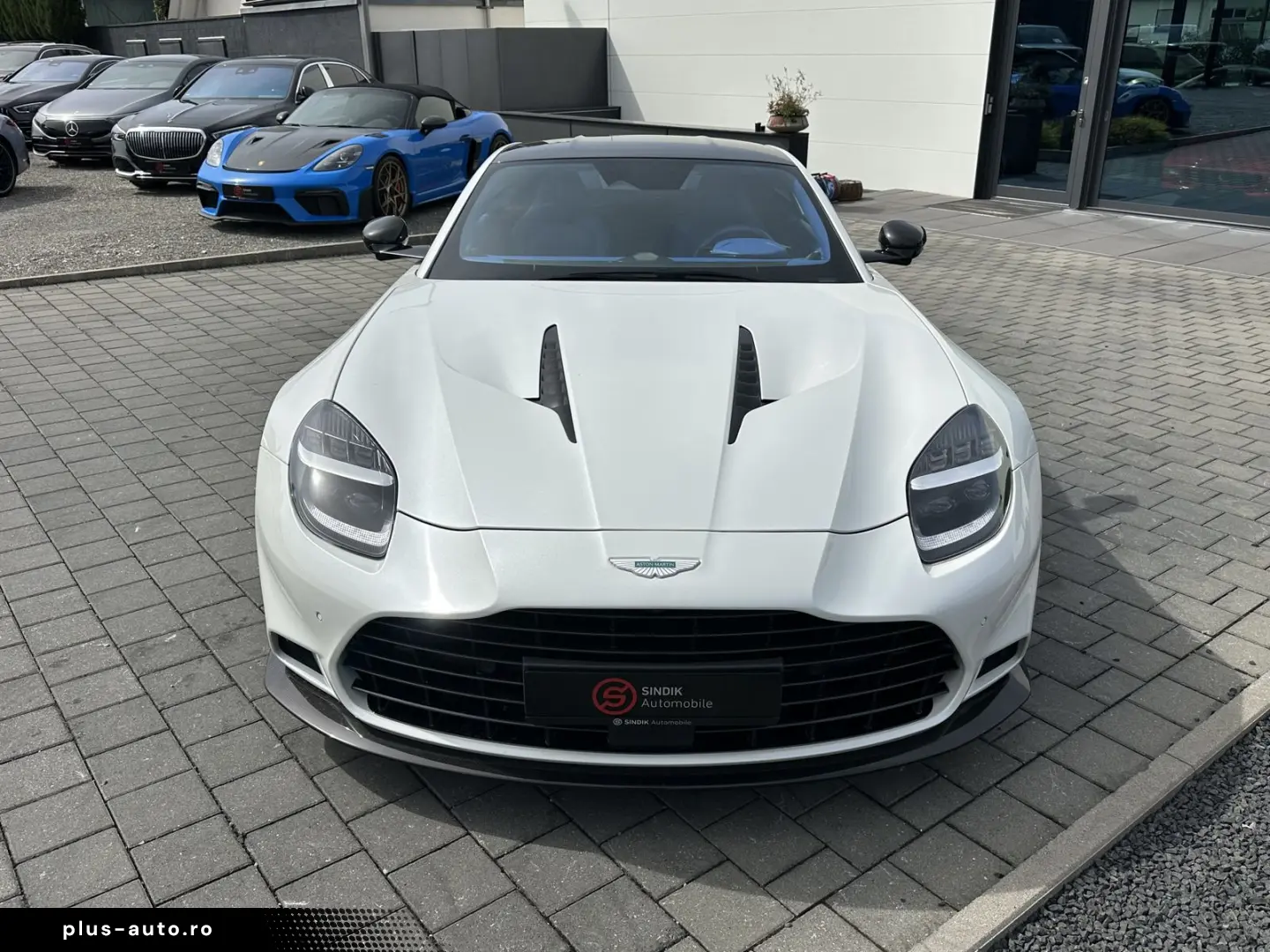 ASTON MARTIN Vanquish V12 by  Q  full CARBON-Sonderl&hellip;