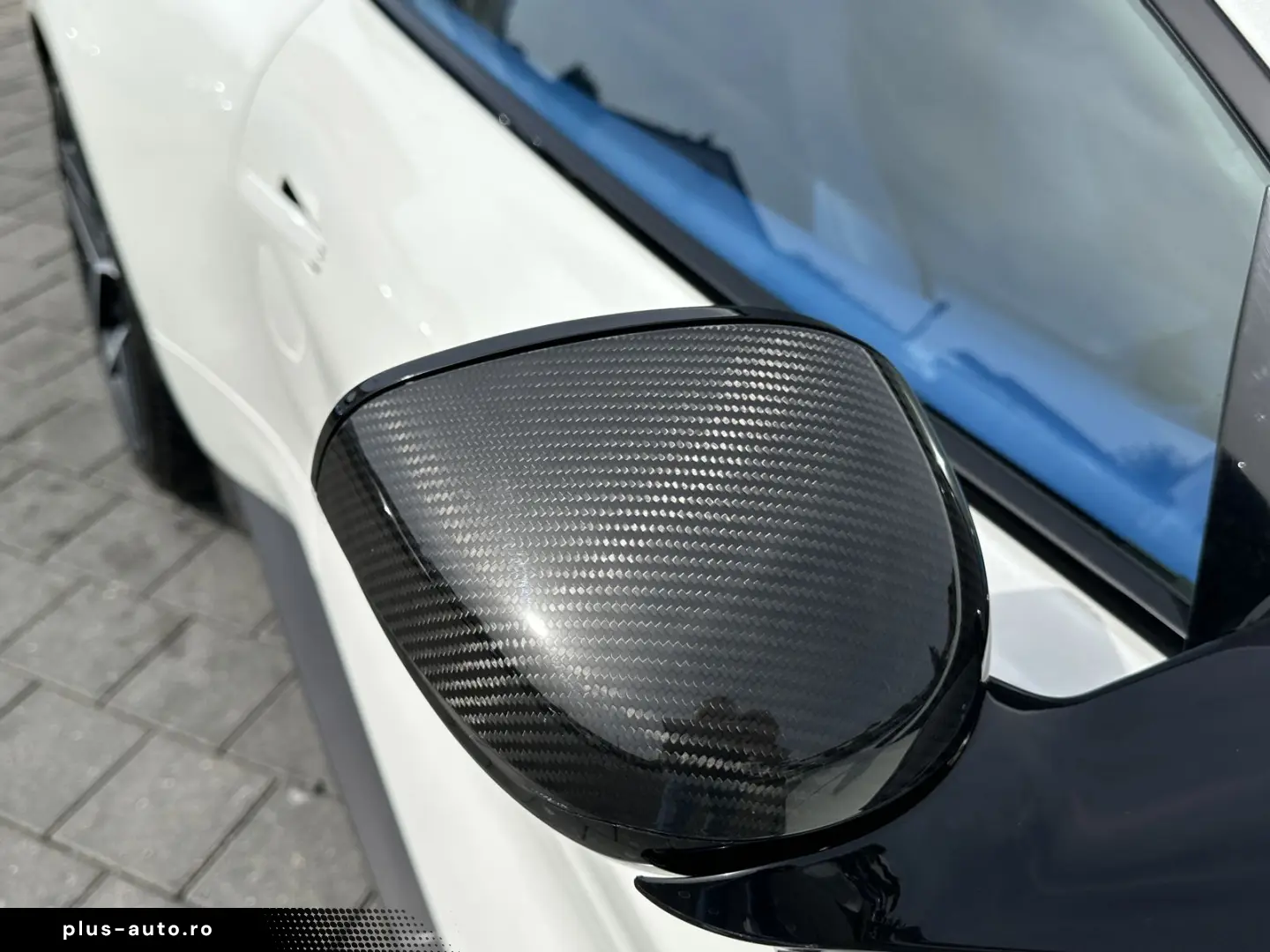 ASTON MARTIN Vanquish V12 by  Q  full CARBON-Sonderl&hellip;