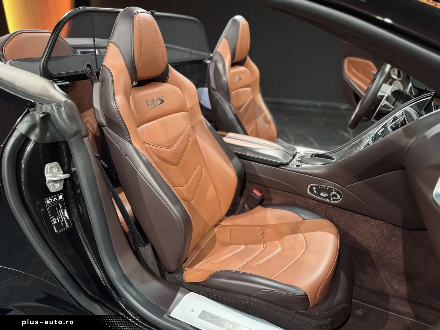 ASTON MARTIN DBS 2020 — imagine 14