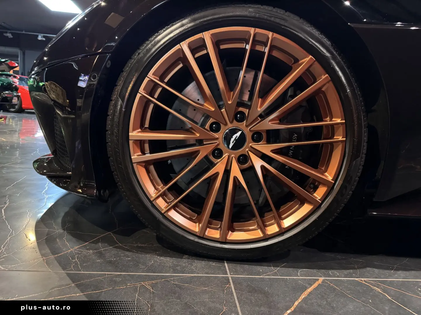 ASTON MARTIN DBS 2020 — imagine 29