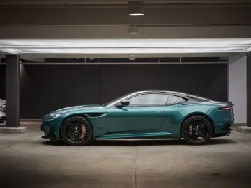 ASTON MARTIN DBS 5.2 V12