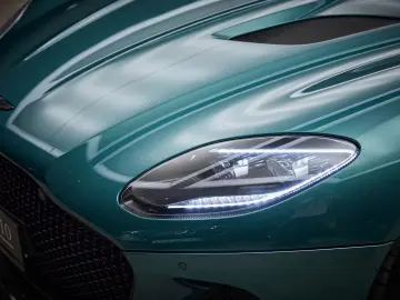 ASTON MARTIN DBS 5.2 V12