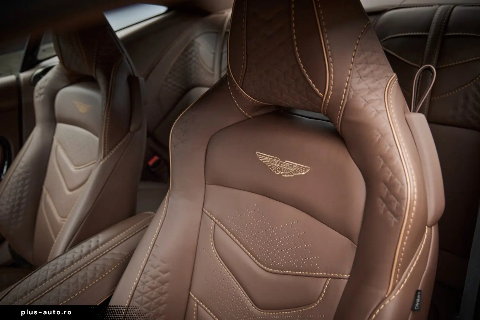 ASTON MARTIN DBS 5.2 V12