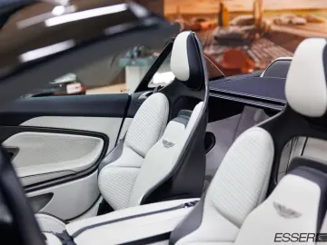 ASTON MARTIN DBS 770 Ultimate Volante   1 199   21