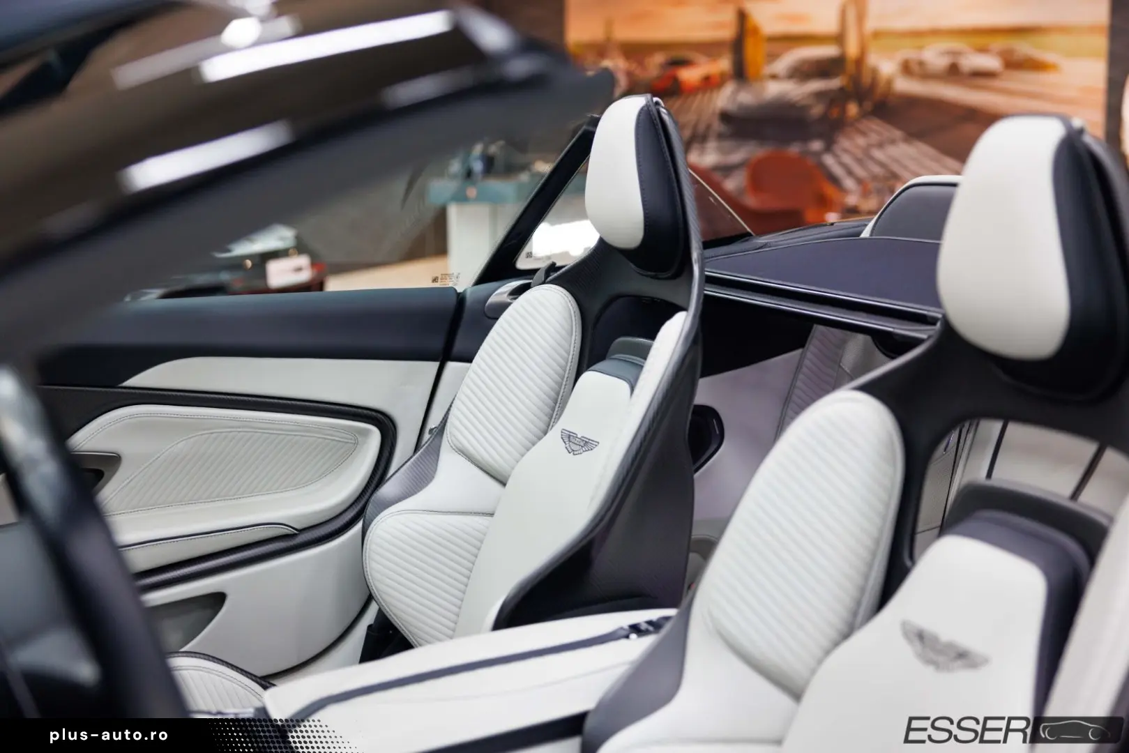 ASTON MARTIN DBS 770 Ultimate Volante   1 199   21
