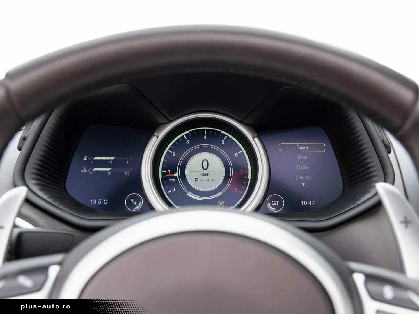 ASTON MARTIN DB11 Volante -Plasma Blue-