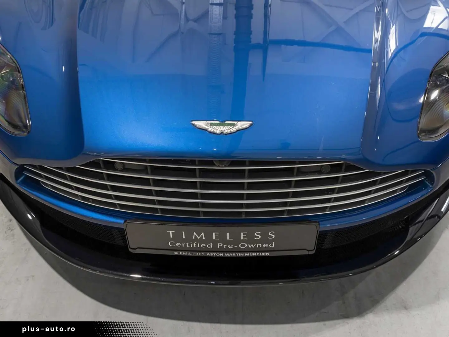 ASTON MARTIN DB11 Volante -Plasma Blue-