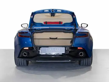 ASTON MARTIN DB11 Volante -Plasma Blue-
