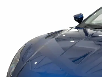 ASTON MARTIN DB11 Volante -Plasma Blue-