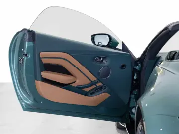 ASTON MARTIN V12 Vantage Roadster -Racing Green-