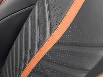ASTON MARTIN V12 Vantage Roadster -Racing Green-