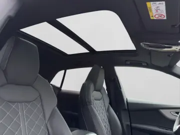 Audi Q8 TFSIe QS LINE LEATHER B&O LM23
