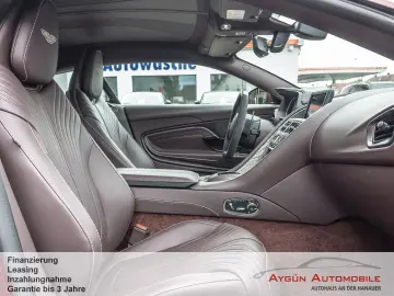 ASTON MARTIN DB11 V12 Coupe AMR B&O 360-Kamera 2 2 Sitze