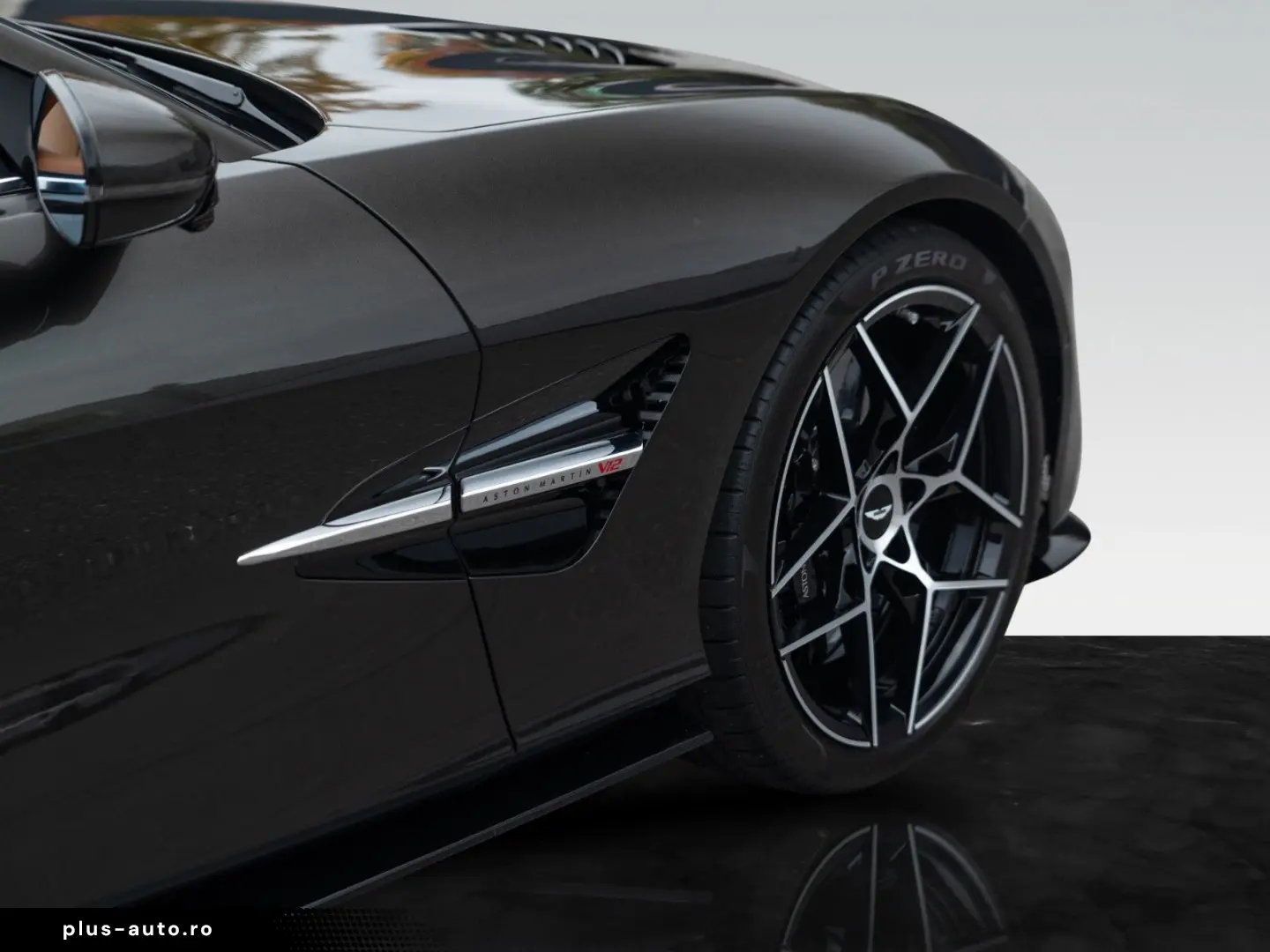 ASTON MARTIN Vanquish Volante  Bowers&Wilkins   Tita&hellip;
