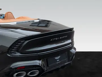 ASTON MARTIN Vanquish Volante  Bowers&Wilkins   Tita…