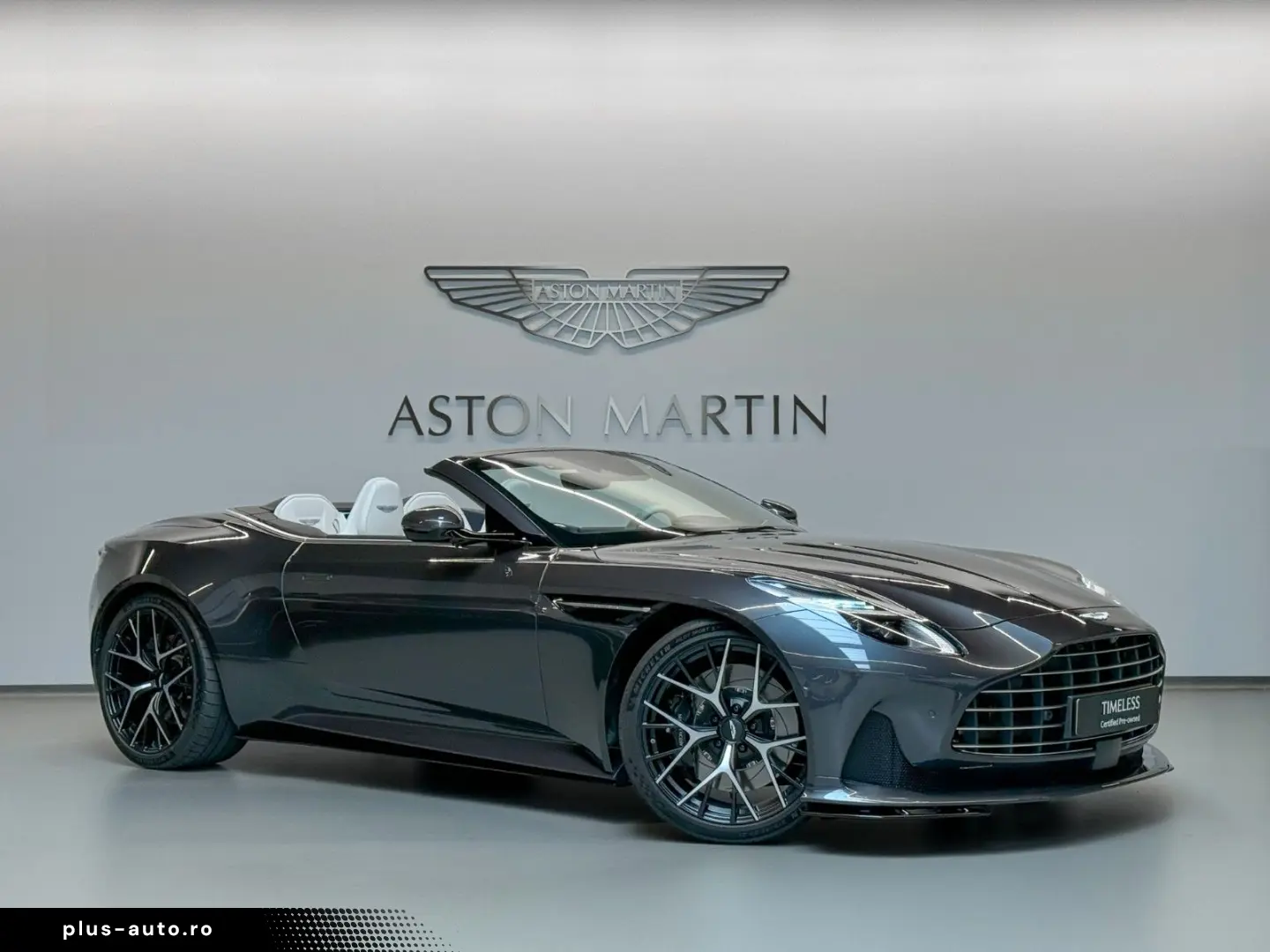 ASTON MARTIN DB12 Volante   BOWERS & WILKINS AUDIO