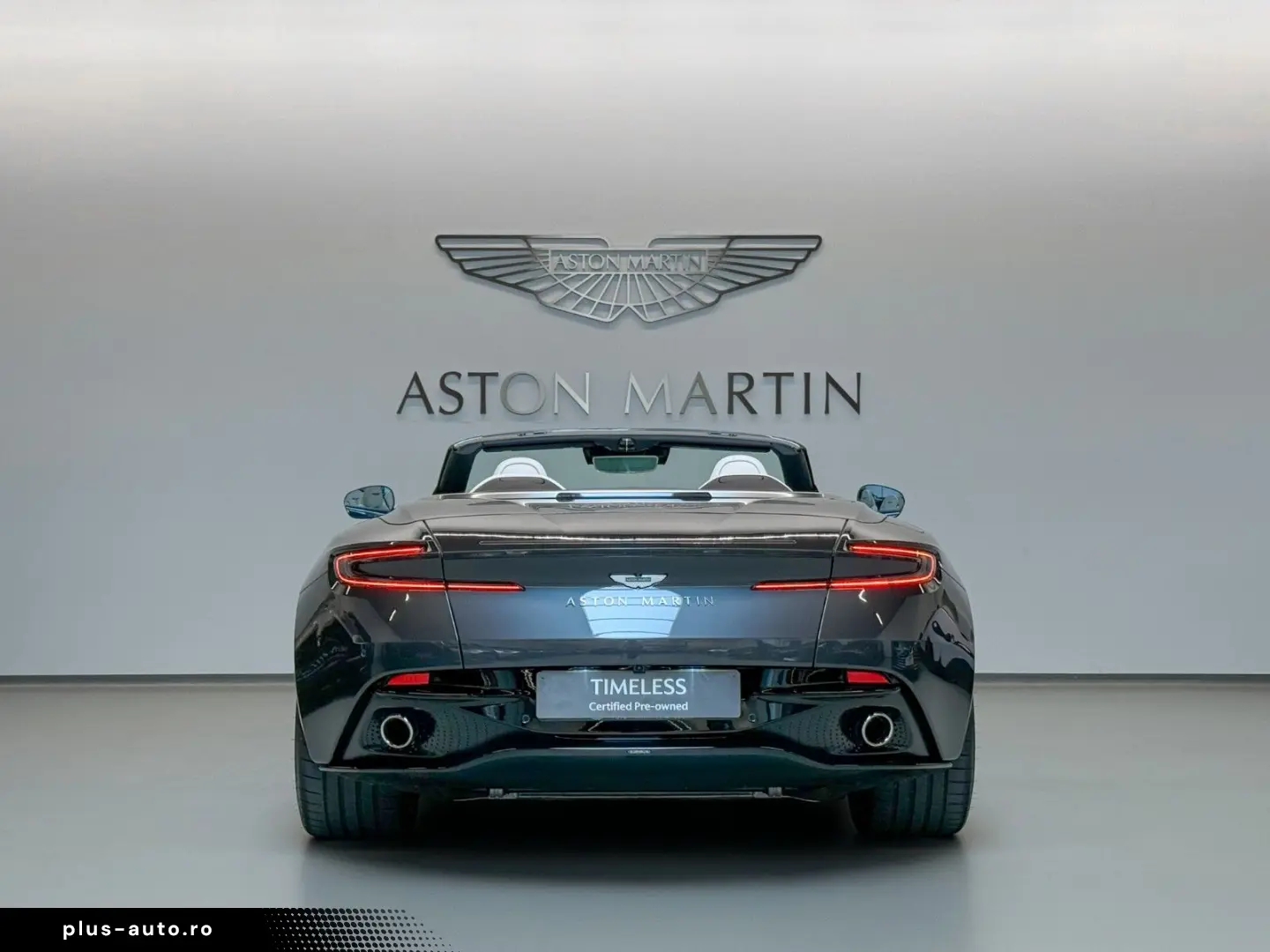 ASTON MARTIN DB12 Volante   BOWERS & WILKINS AUDIO