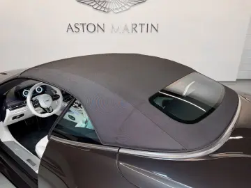 ASTON MARTIN DB12 Volante   BOWERS & WILKINS AUDIO