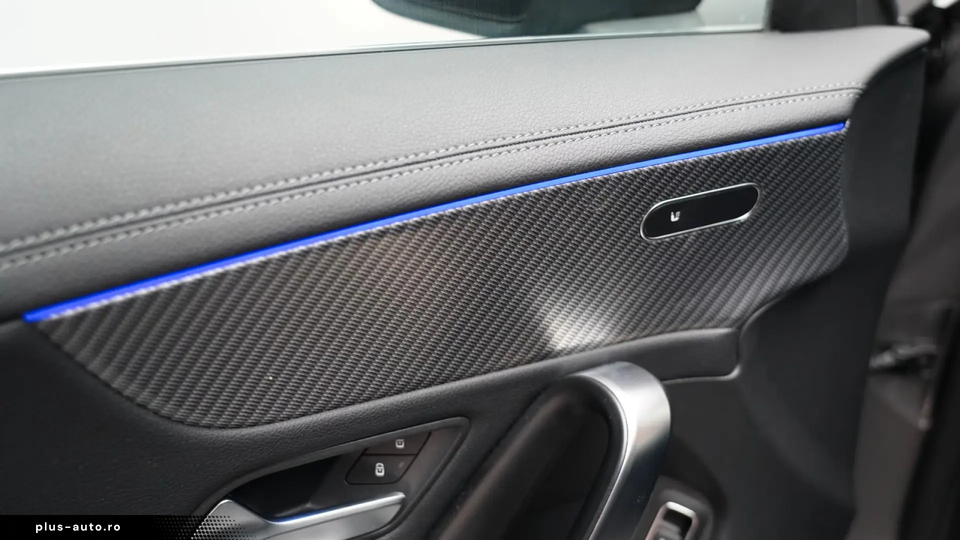 Mercedes-Benz CLA 180 CLA180d ADVANCED  WIDESCREEN