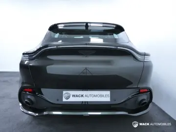 ASTON MARTIN DBX 4.0L V8 BITURBO 550 CV 1913 SPECIFICATION