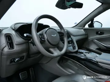 ASTON MARTIN DBX 4.0L V8 BITURBO 550 CV 1913 SPECIFICATION