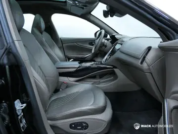 ASTON MARTIN DBX 4.0L V8 BITURBO 550 CV 1913 SPECIFICATION