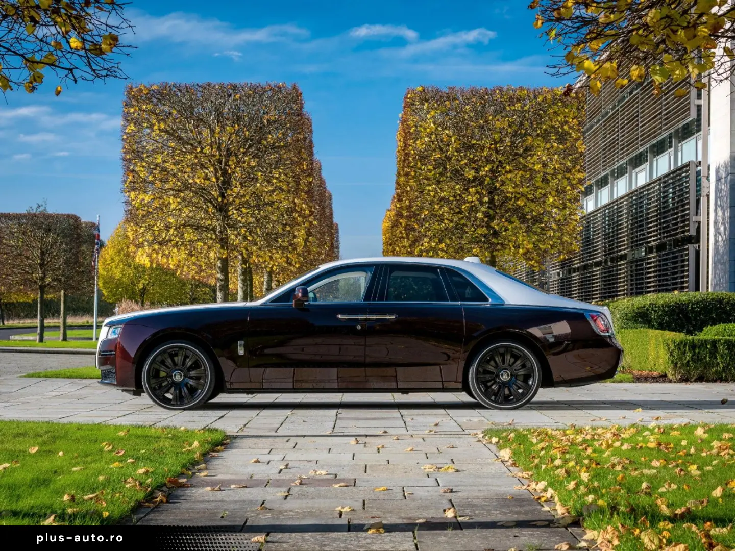 ROLLS ROYCE Ghost  PROVENANCE