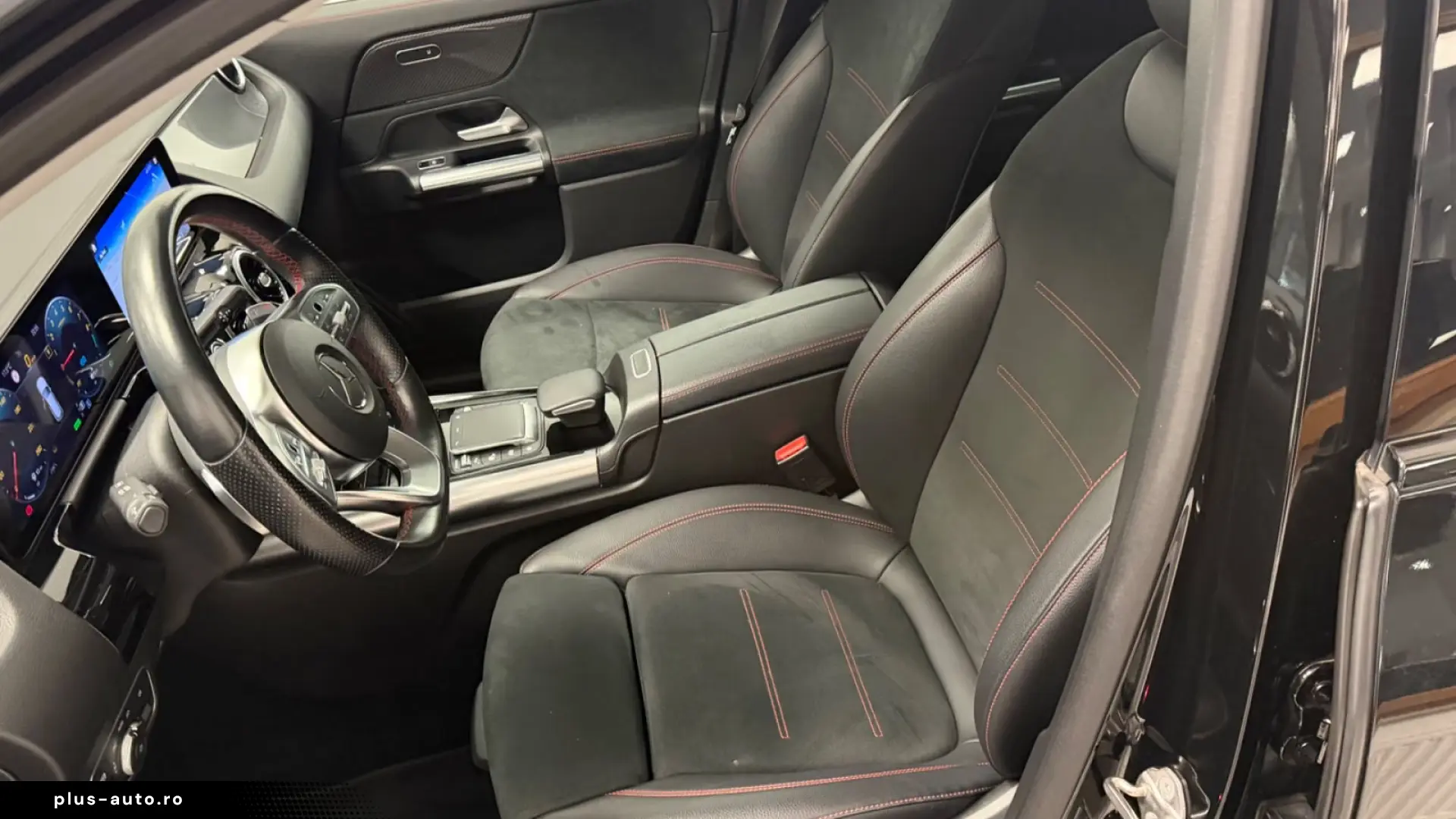 Mercedes-Benz GLA 250 e DCT AMG LINE NIGHT