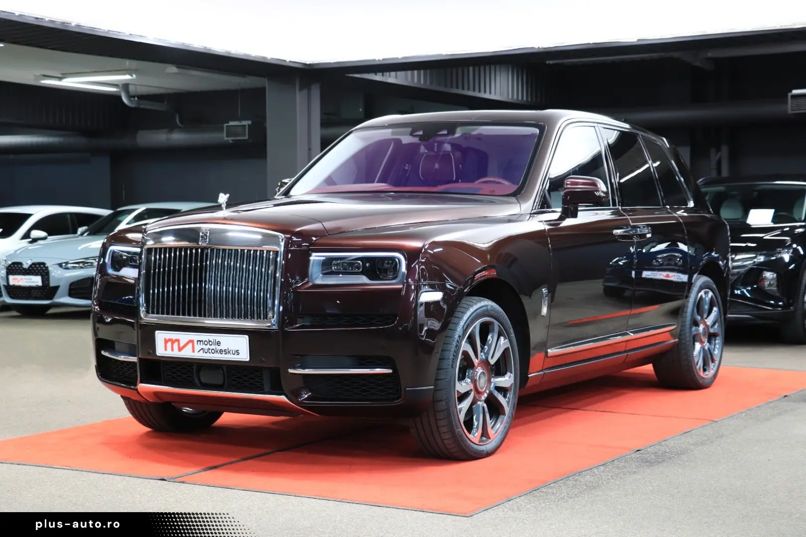 ROLLS ROYCE Cullinan - HUD TV 360 MASSAGE PANO NIGHT