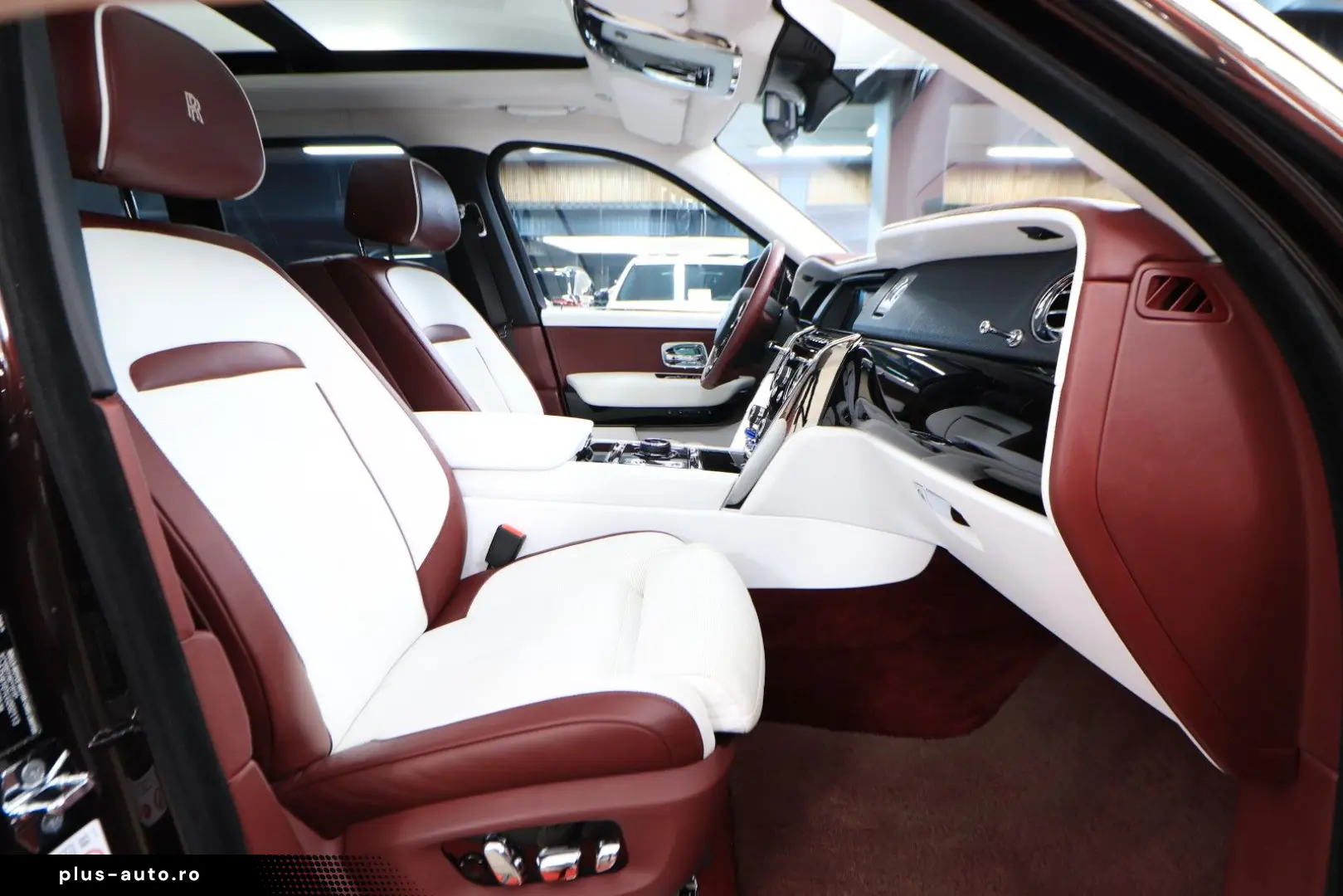 ROLLS ROYCE Cullinan - HUD TV 360 MASSAGE PANO NIGHT