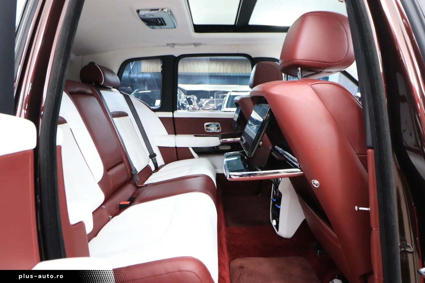 ROLLS ROYCE Cullinan - HUD TV 360 MASSAGE PANO NIGHT