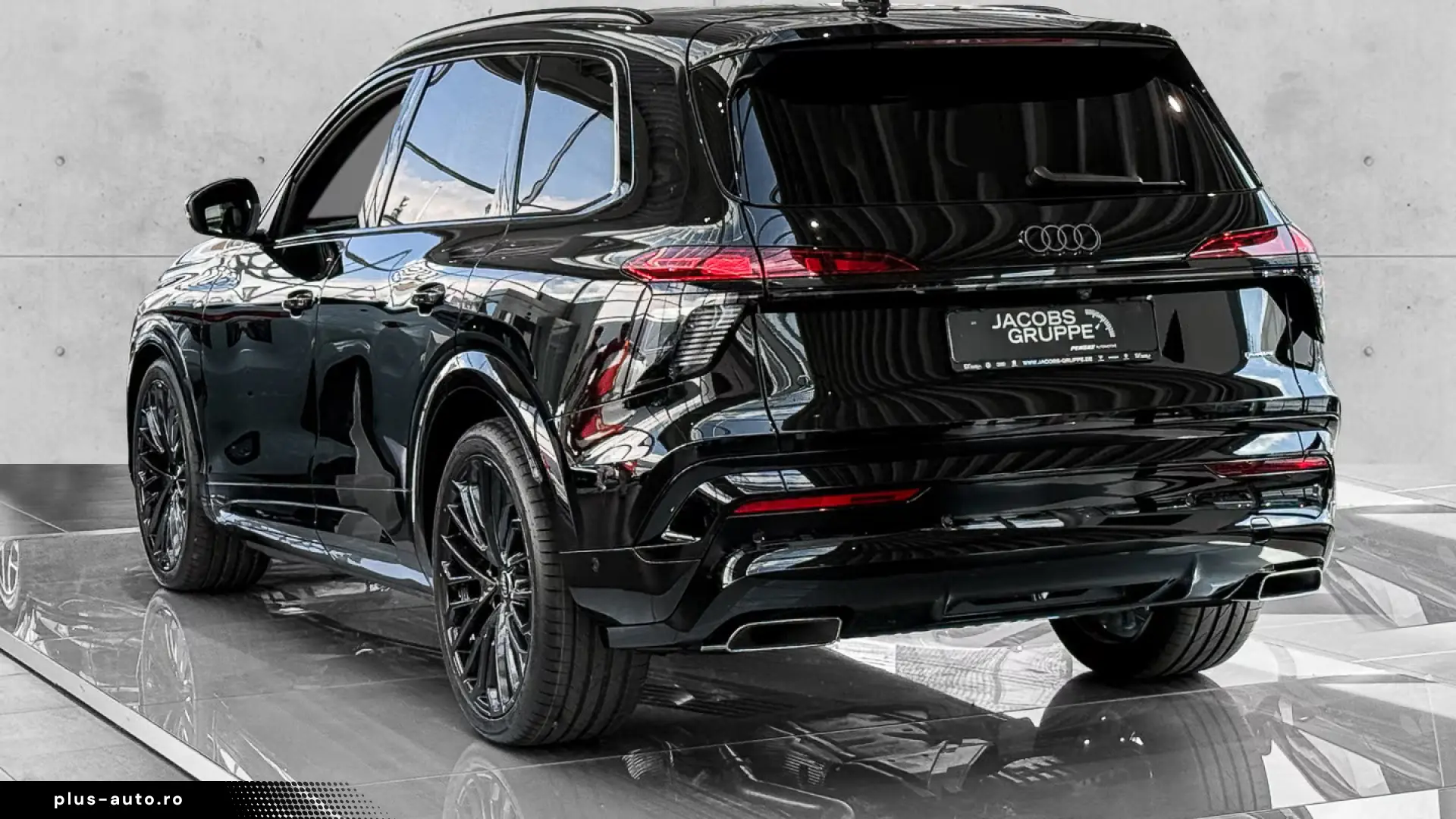 AUDI Q7 în leasing operațional MOOV