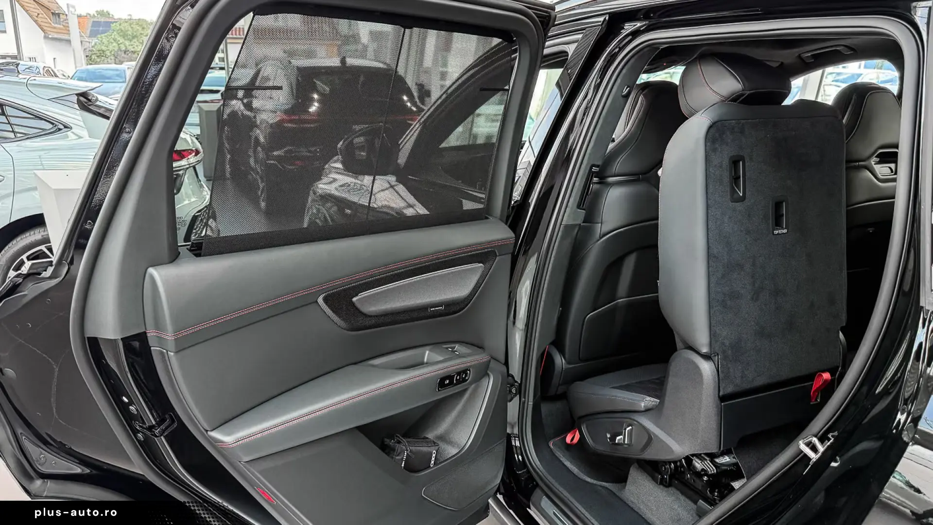 AUDI Q7 în leasing operațional MOOV