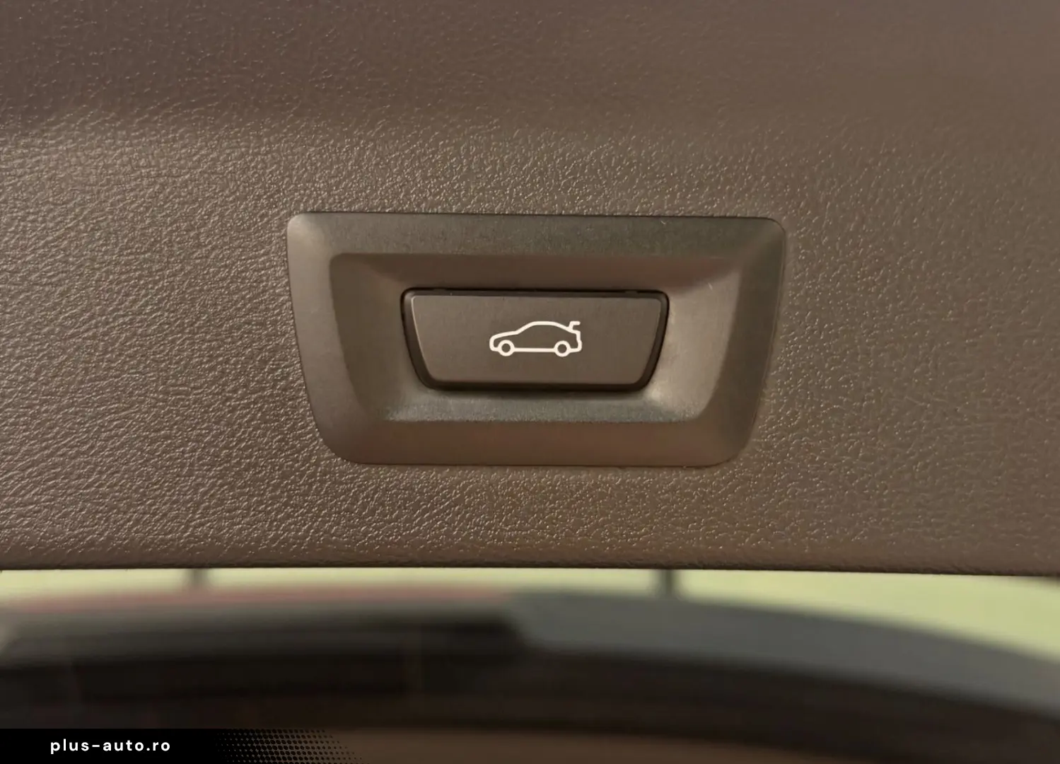 BMW X3 în leasing operațional MOOV