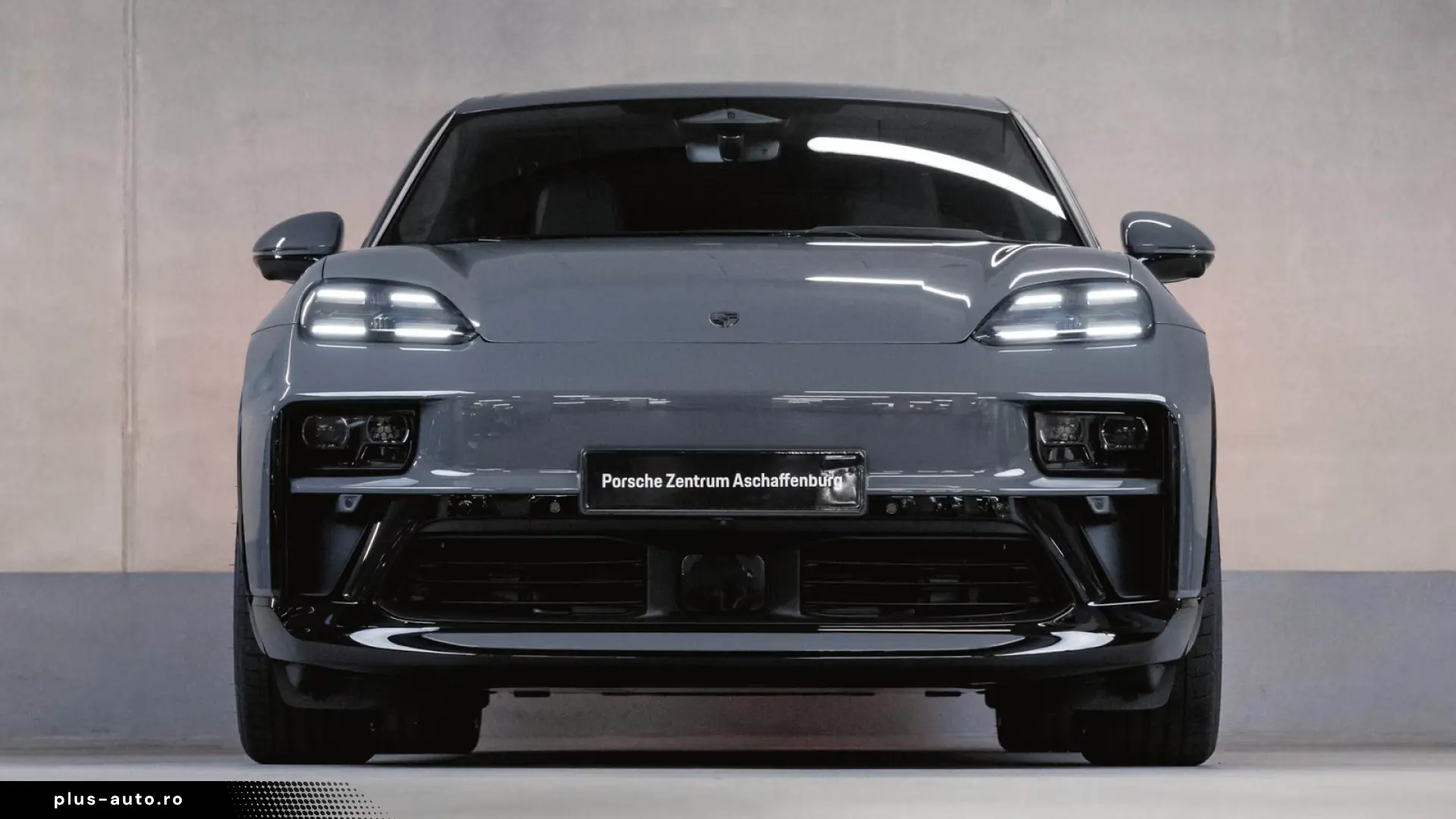 Porsche Macan Turbo Electric Panoramadach Sport