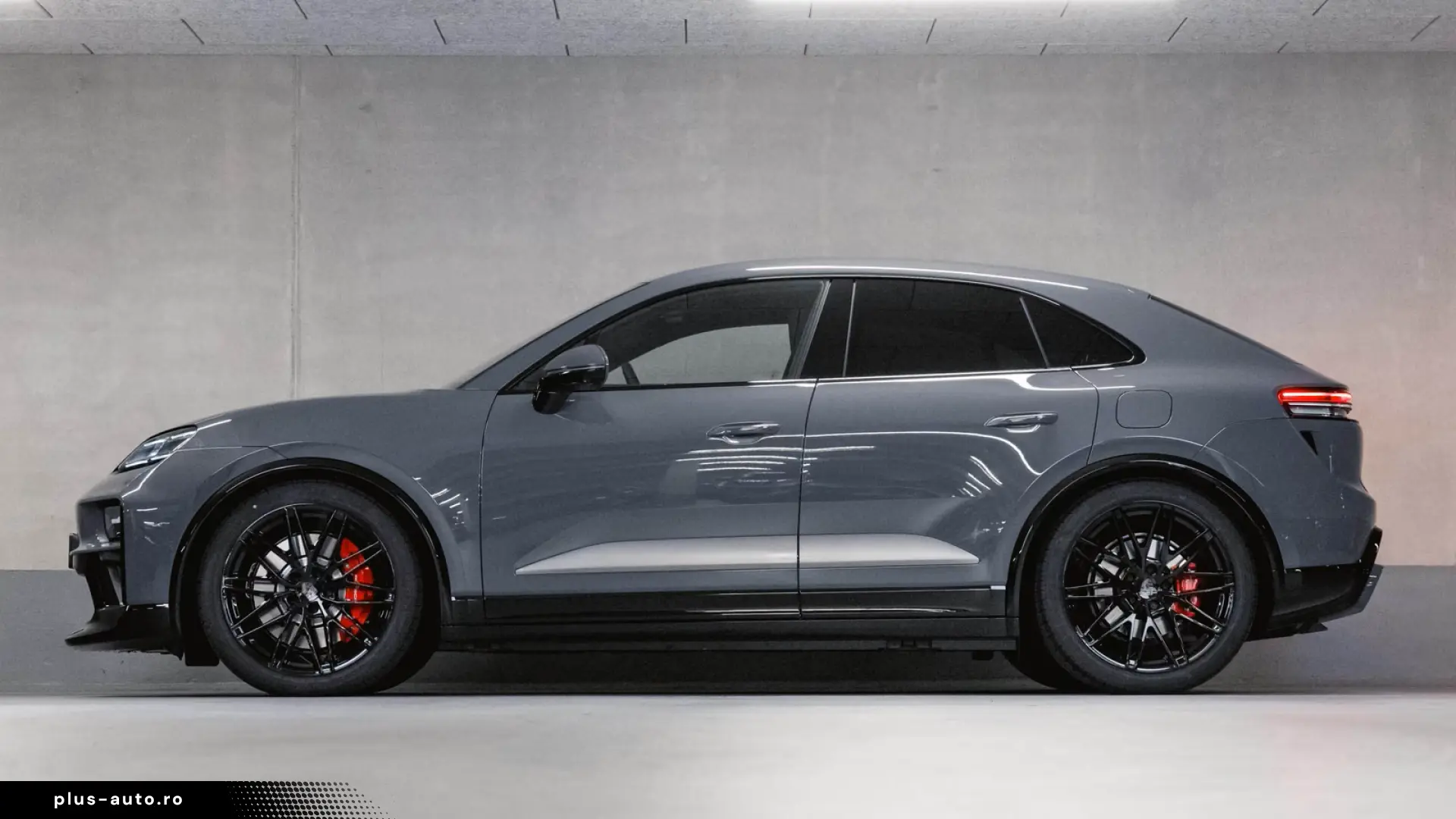 Porsche Macan Turbo Electric Panoramadach Sport
