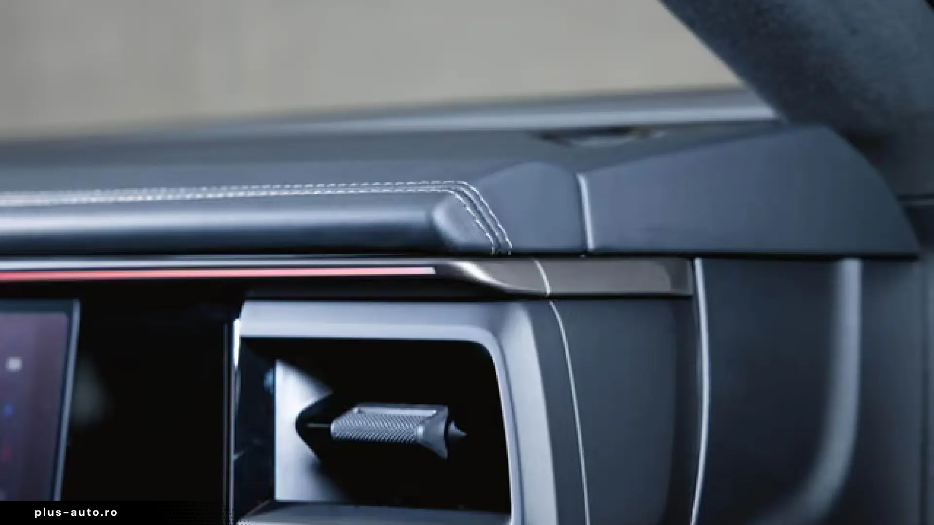 Porsche Macan Turbo Electric Panoramadach Sport