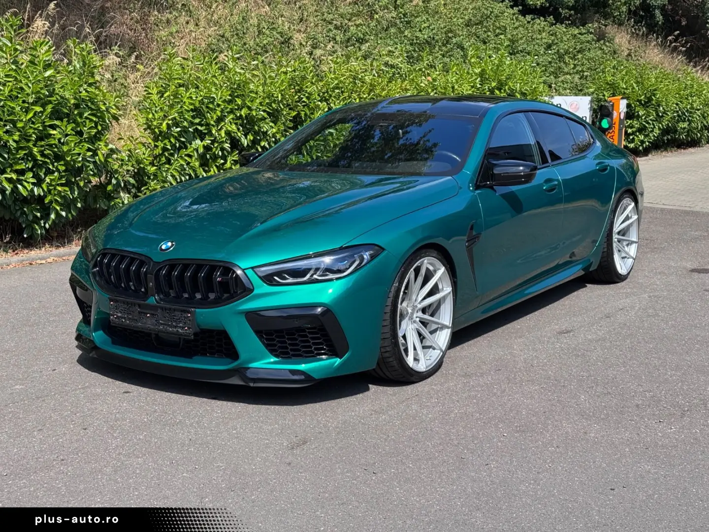 BMW M8 Competition GC  Laser B&W neuwertig