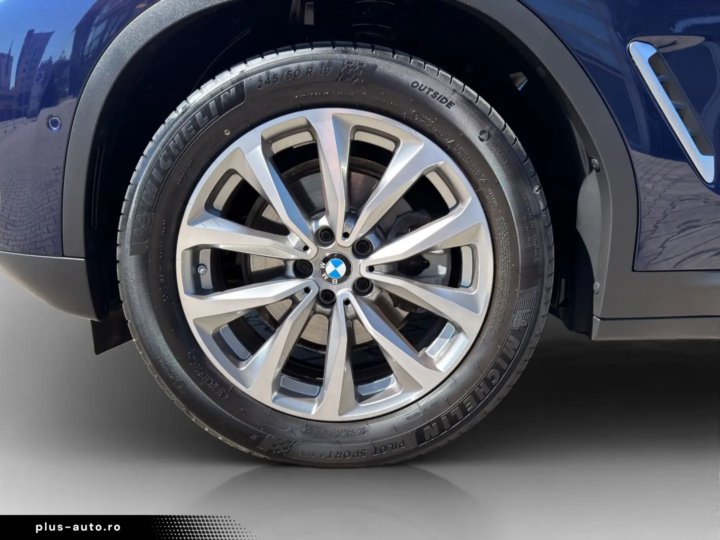 BMW X3 xDrive20i Navi AdapLED ACC HUD AHK Sitze el.