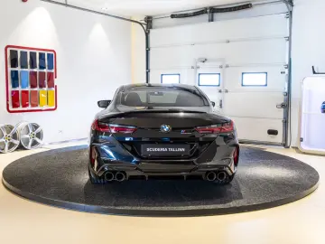 BMW M8 Competition