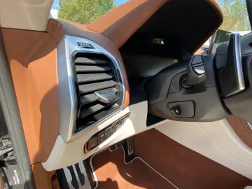BMW M8 Coupé Competition xDrive Bowers Laser RFK