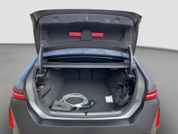 BMW M5 Limousine Hybrid UPE
