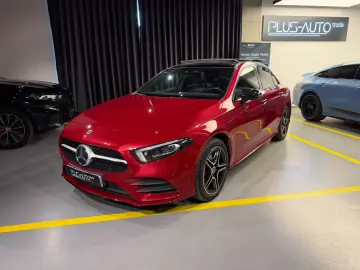 Mercedes-Benz A 250e AMG Pano Burm Camera