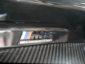 BMW M8 Competition Carbon B&W 21  Wheelforce TV 360