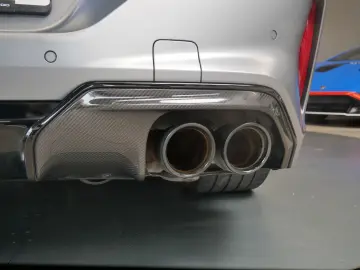BMW M8 Competition Carbon B&W 21  Wheelforce TV 360