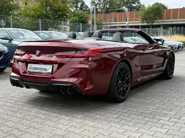 BMW M8 Cabrio M Competition   B&W MCarbonMotorabdeck