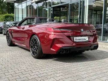 BMW M8 Cabrio M Competition   B&W MCarbonMotorabdeck